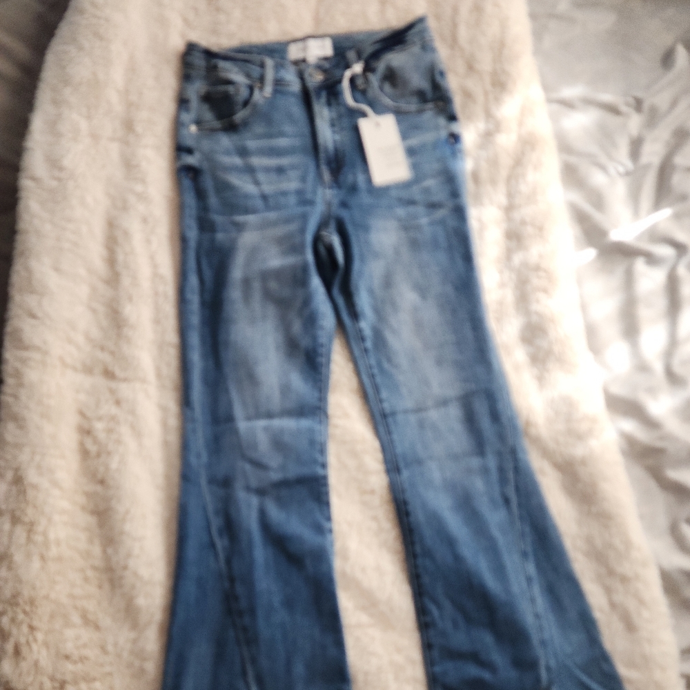NWT Risen Flare Jeans, Size: 7/28